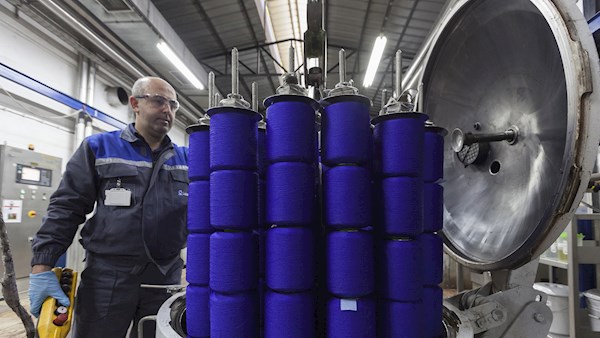 Reducción del uso de agua en las máquinas de teñido tradicionales